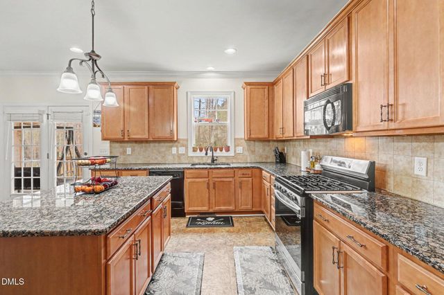 501 Avent Meadows Lane, Holly Springs, NC 27540