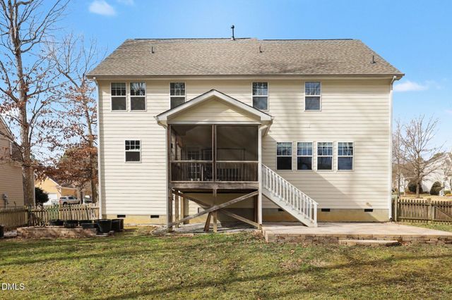 501 Avent Meadows Lane, Holly Springs, NC 27540