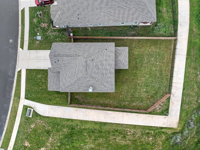 326 Linden ST, Bastrop, TX 78602