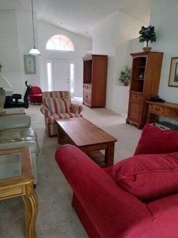 1899 Oak Berry Circle, Wellington, FL 33414