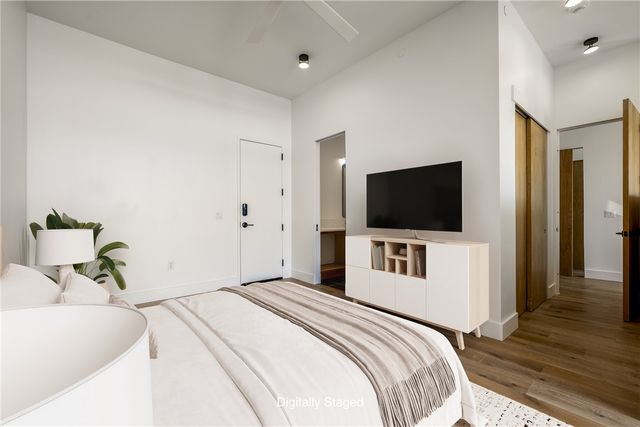 905 SE 4th Street 210, Bentonville, AR 72712