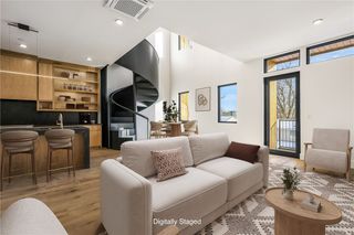 905 SE 4th Street 210, Bentonville, AR 72712
