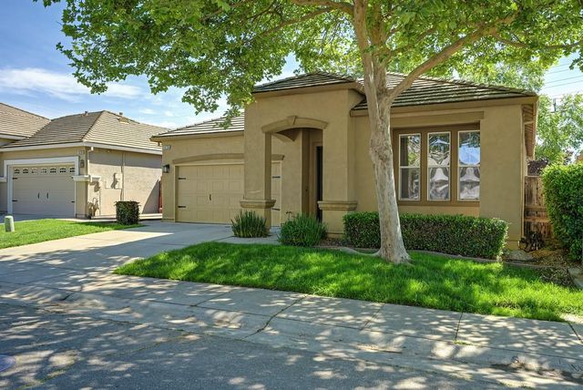 310 Unity Cir, Sacramento, CA 95833