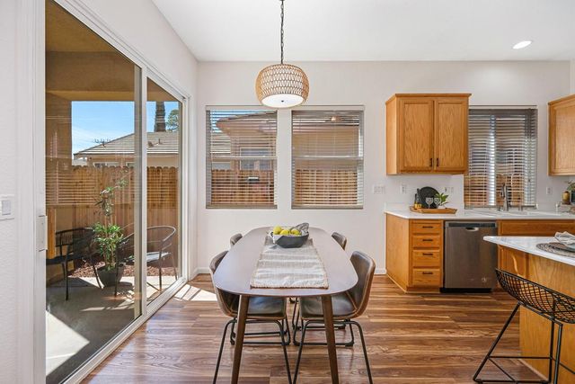 310 Unity Cir, Sacramento, CA 95833