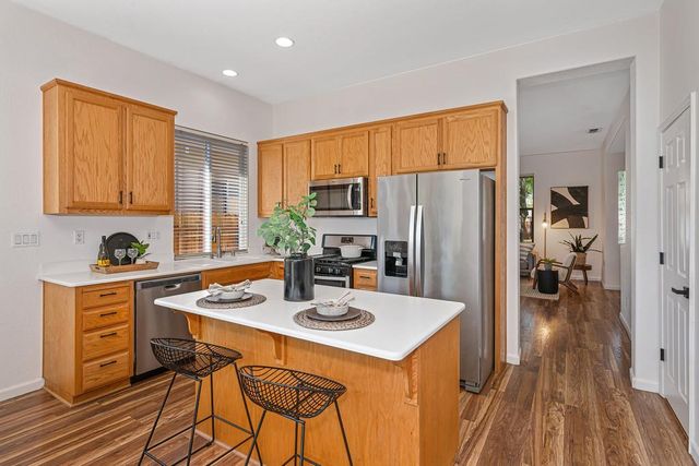 310 Unity Cir, Sacramento, CA 95833