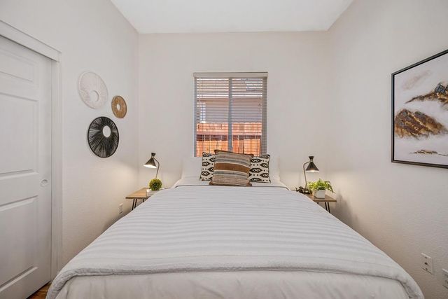 310 Unity Cir, Sacramento, CA 95833