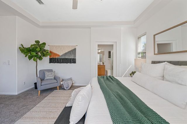 310 Unity Cir, Sacramento, CA 95833