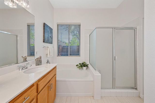 310 Unity Cir, Sacramento, CA 95833