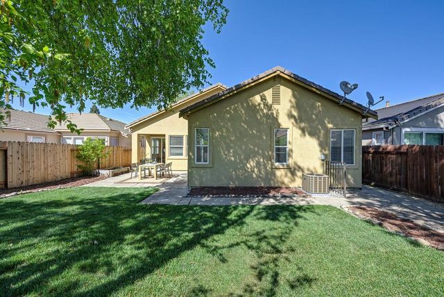 310 Unity Cir, Sacramento, CA 95833