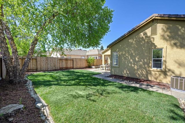 310 Unity Cir, Sacramento, CA 95833