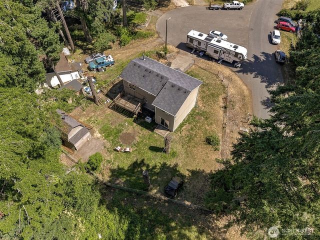 20109 69th Avenue E, Spanaway, WA 98387