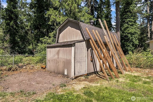 20109 69th Avenue E, Spanaway, WA 98387