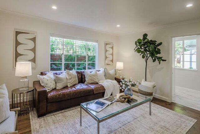 229 Aragon Boulevard, San Mateo, CA 94402