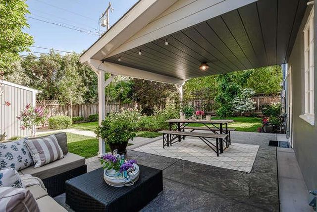 229 Aragon Boulevard, San Mateo, CA 94402