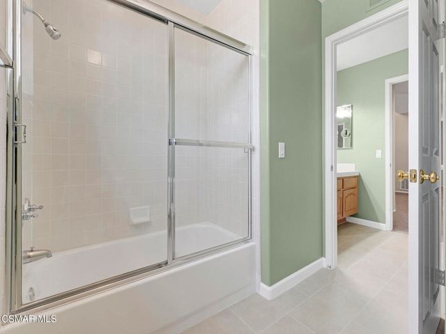 780 Covewood Street, Oak Park, CA 91377