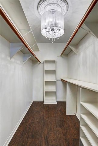 351 N Post Oak Lane 715, Houston, TX 77024