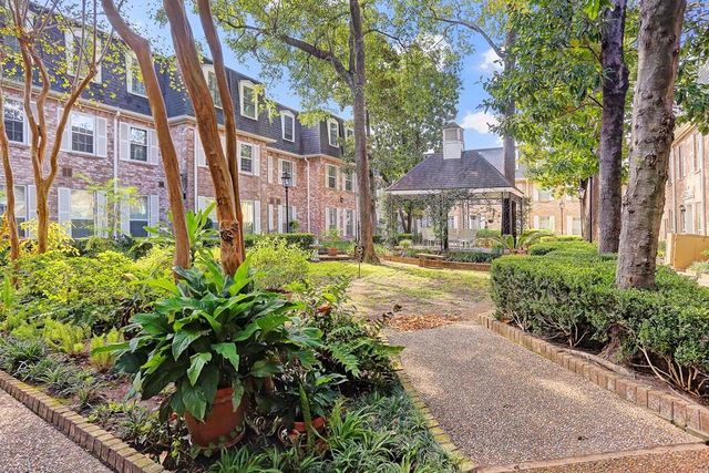 351 N Post Oak Lane 715, Houston, TX 77024