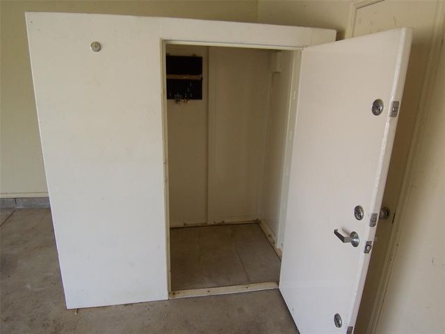 12109 Dalton Drive, Oklahoma City, OK 73162