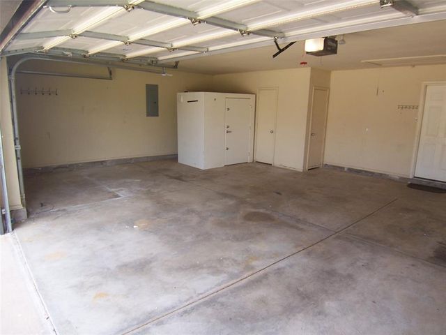 12109 Dalton Drive, Oklahoma City, OK 73162