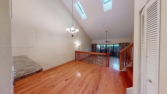 4222 SW 87th Ter, Davie, FL 33328