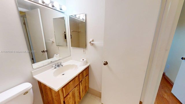 4222 SW 87th Ter, Davie, FL 33328