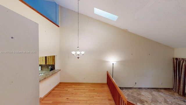 4222 SW 87th Ter, Davie, FL 33328