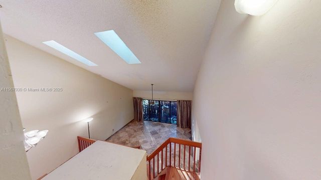 4222 SW 87th Ter, Davie, FL 33328