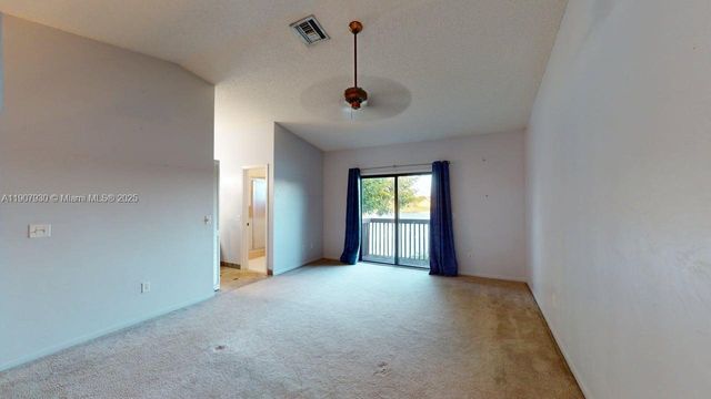 4222 SW 87th Ter, Davie, FL 33328