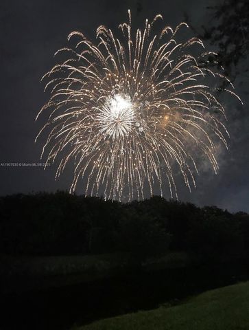 4222 SW 87th Ter, Davie, FL 33328