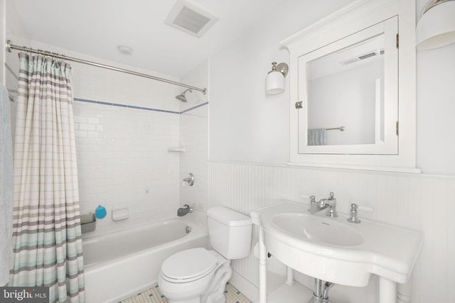 3307 ELMORE DR, Alexandria, VA 22302