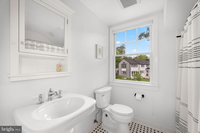 3307 ELMORE DR, Alexandria, VA 22302