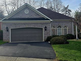 6559 Fairway Estates DR, Roanoke, VA 24018