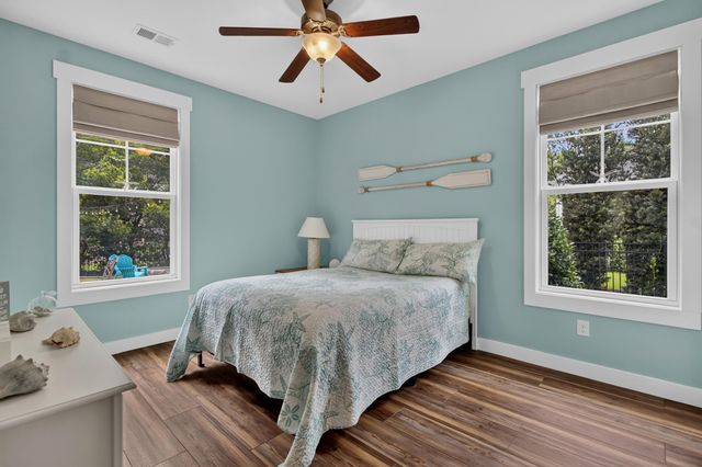 2580 Larch Lane, Mount Pleasant, SC 29466