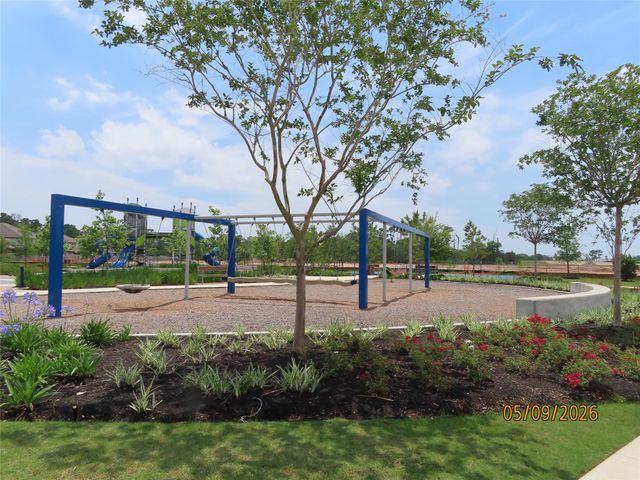 15631 S Fall Fern Circle, Houston, TX 77044