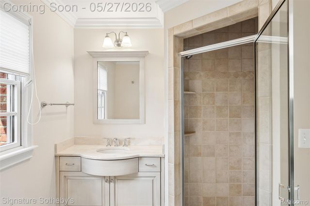 555 Baldwin Court, Birmingham, MI 48009