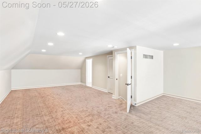 555 Baldwin Court, Birmingham, MI 48009