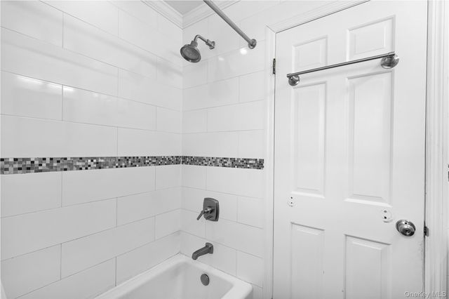 33 Johnson Road, Scarsdale, NY 10583