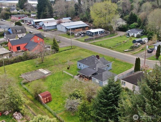 405 Willapa Avenue, South Bend, WA 98586