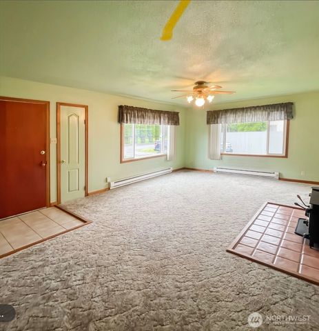 405 Willapa Avenue, South Bend, WA 98586