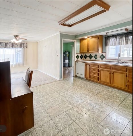 405 Willapa Avenue, South Bend, WA 98586