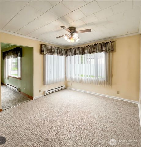 405 Willapa Avenue, South Bend, WA 98586