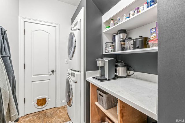 51542 Copperfield Ridge, Granger, IN 46530