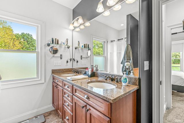 51542 Copperfield Ridge, Granger, IN 46530