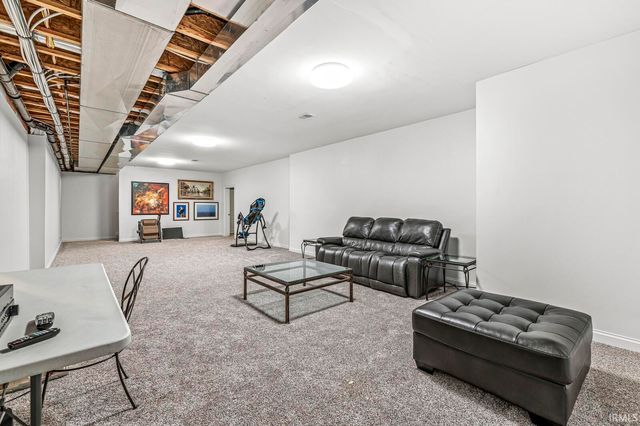 51542 Copperfield Ridge, Granger, IN 46530