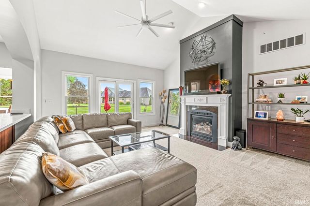 51542 Copperfield Ridge, Granger, IN 46530