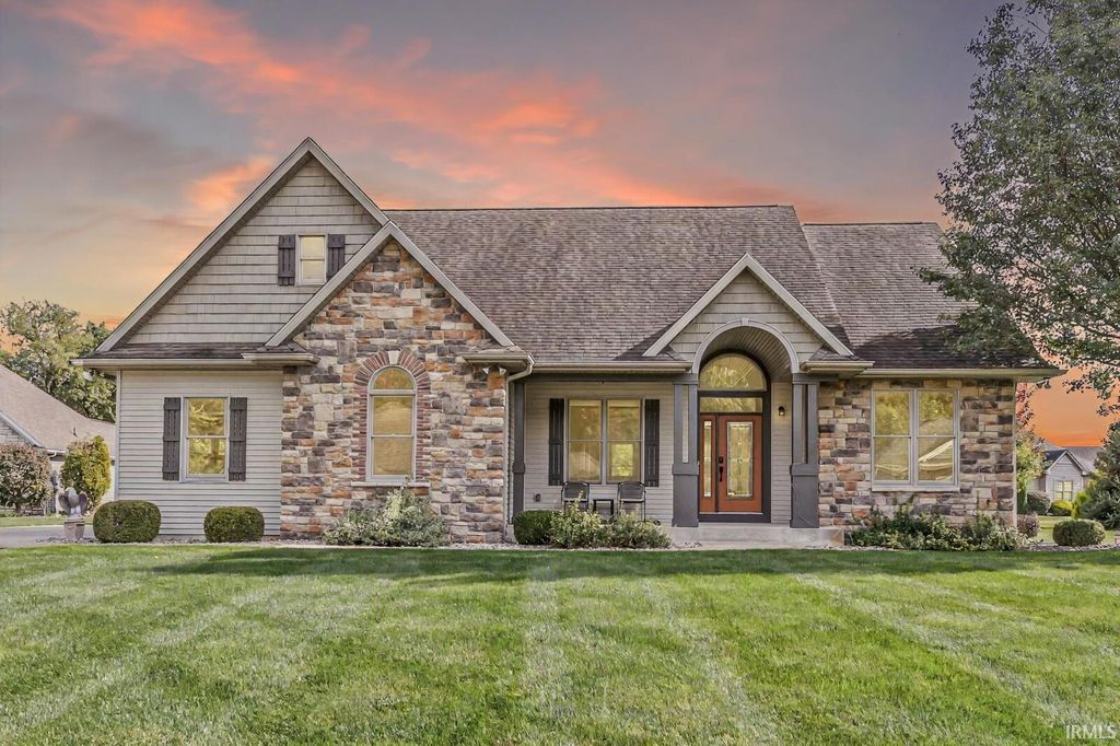 51542 Copperfield Ridge, Granger, IN 46530