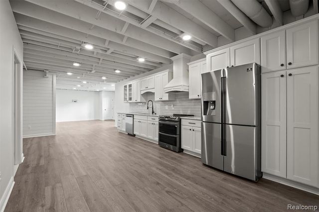 16348 Via Montella, Macomb, MI 48042