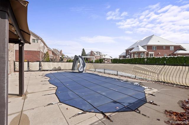 16348 Via Montella, Macomb, MI 48042