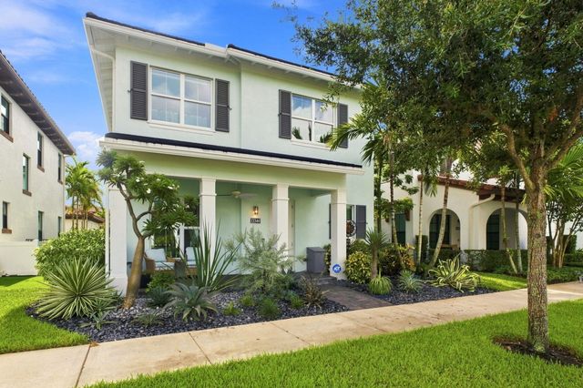 13346 Machiavelli Way, Palm Beach Gardens, FL 33418
