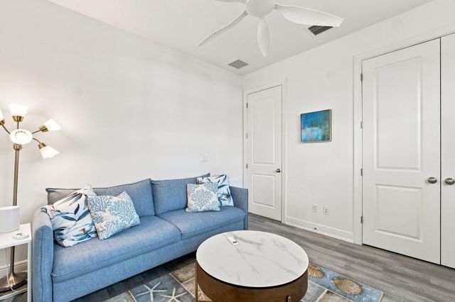 13346 Machiavelli Way, Palm Beach Gardens, FL 33418